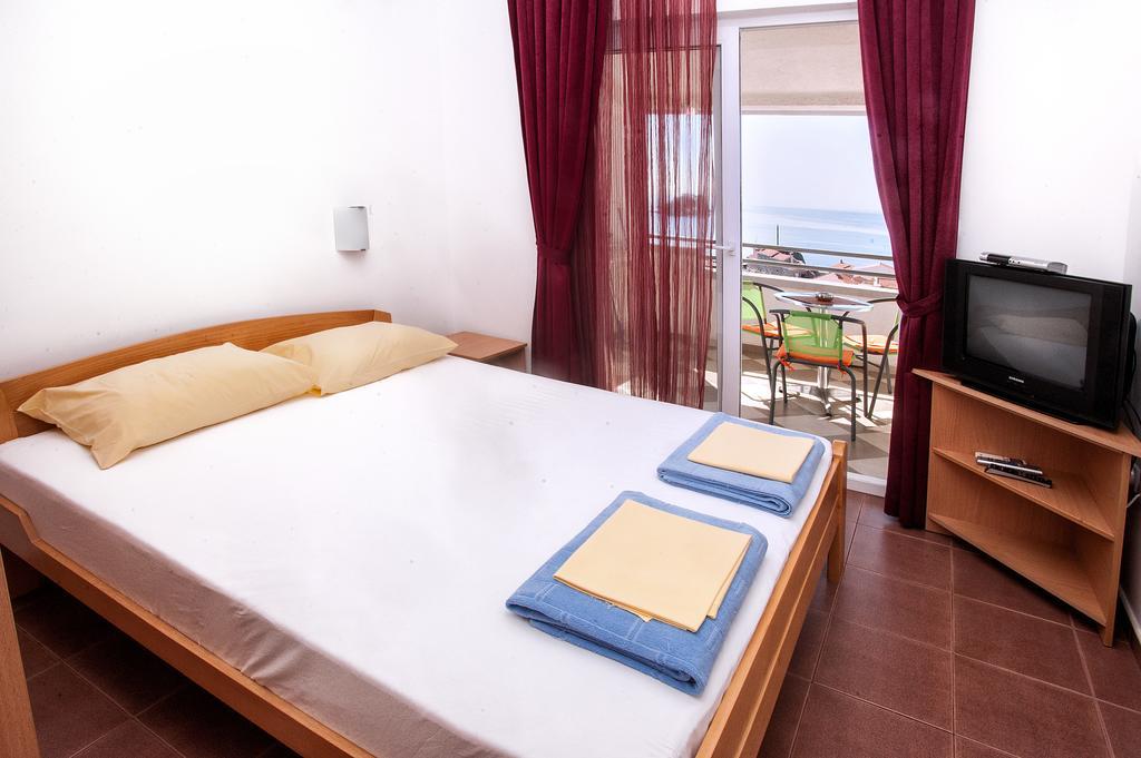 Apartments Durovic Petrovac 객실 사진