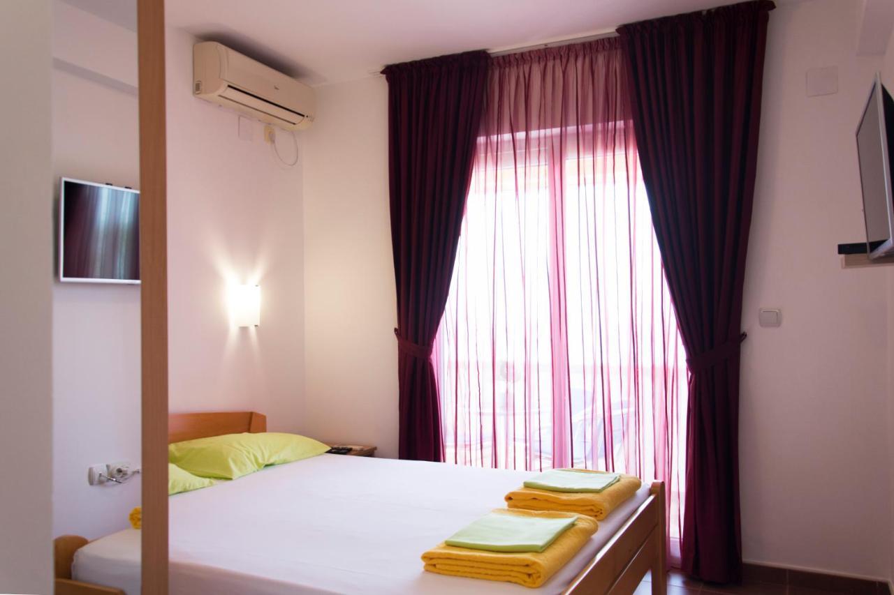 Apartments Durovic Petrovac 외부 사진
