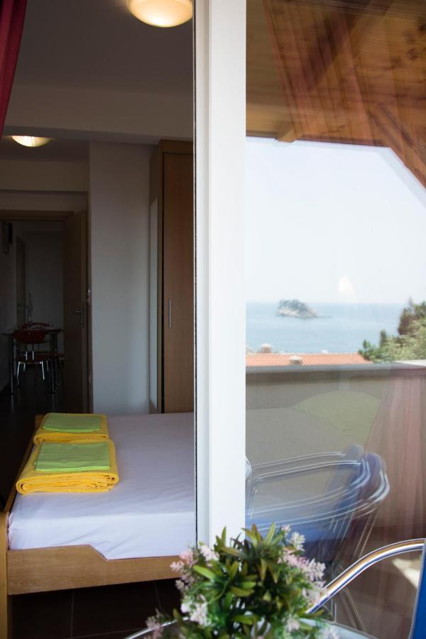 Apartments Durovic Petrovac 외부 사진